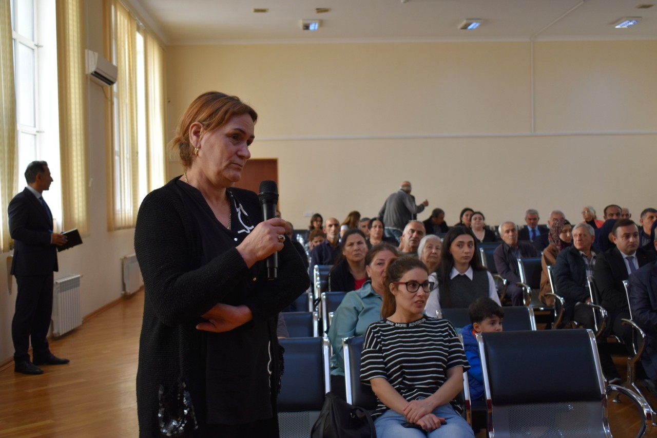 Yasamalın icra başçısı növbəti dəfə sakinlərlə görüşdü - FOTOLAR